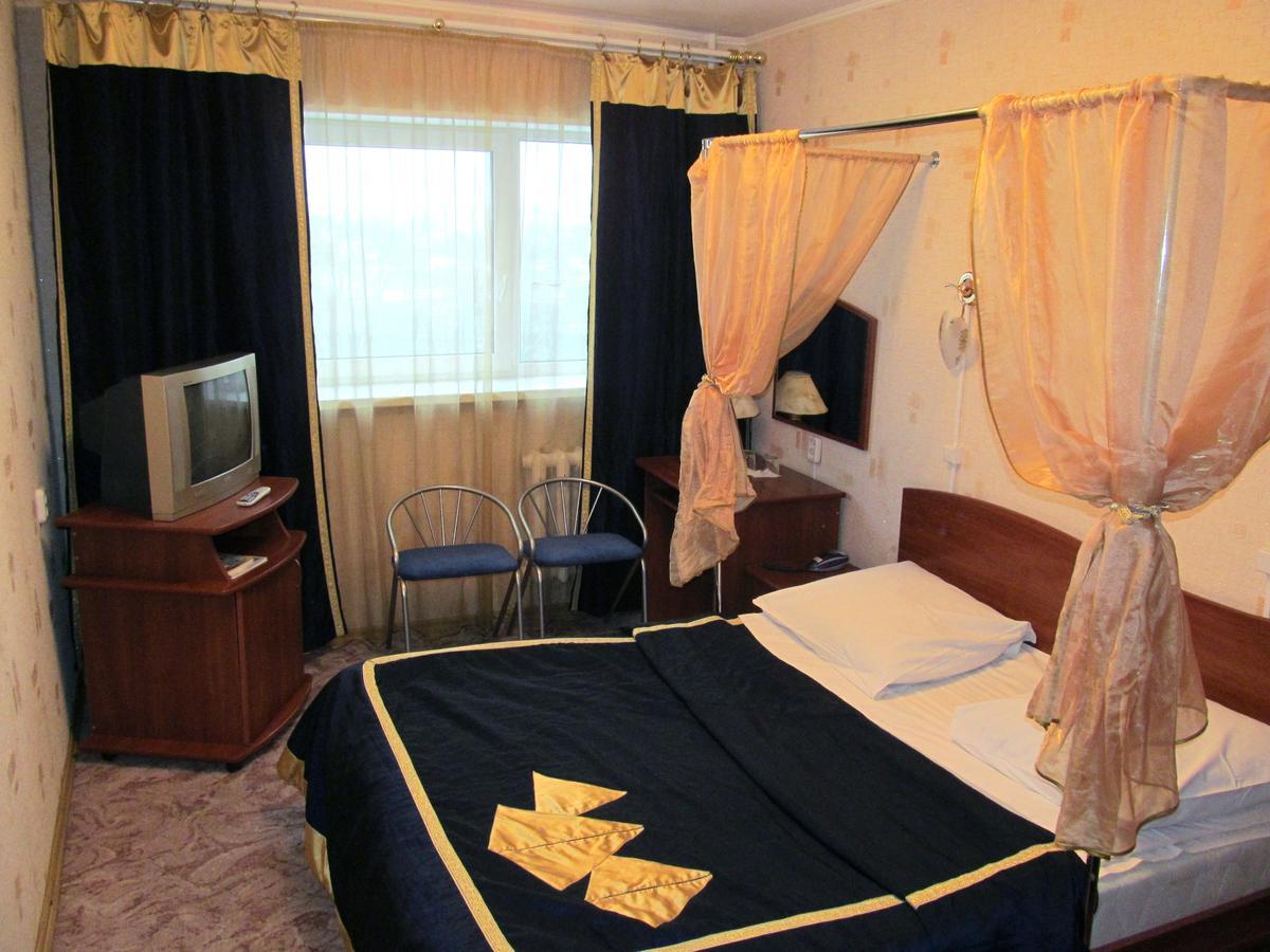 Hotel Vetraz Vitebsk Exterior foto